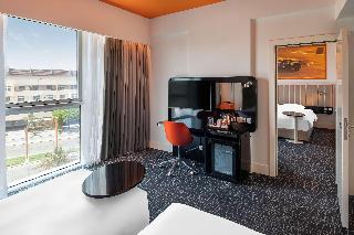 Park Inn by Radisson Dubai Motor City fotoÄŸrafÄ±