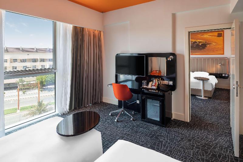 Park Inn by Radisson Dubai Motor City - Oda