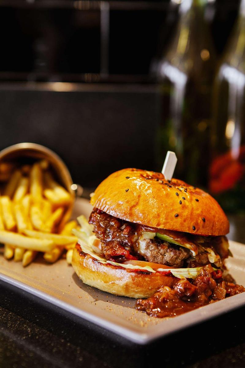 Park Inn by Radisson Dubai Motor City - Restoran