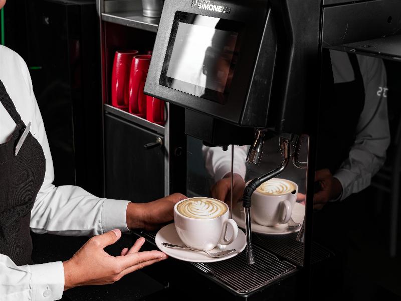 Park Inn by Radisson Dubai Motor City - Restoran
