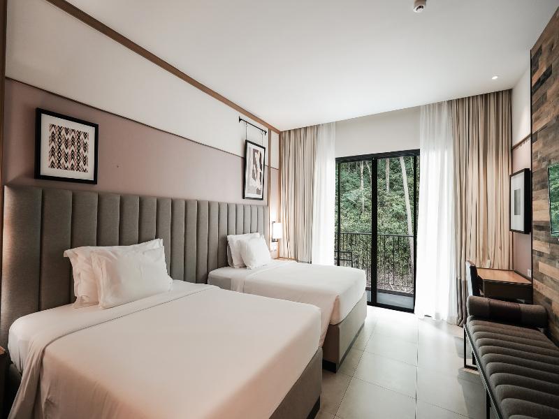 Sugar Marina Resort-CLIFFHANGER-Ao Nang Beach - Oda