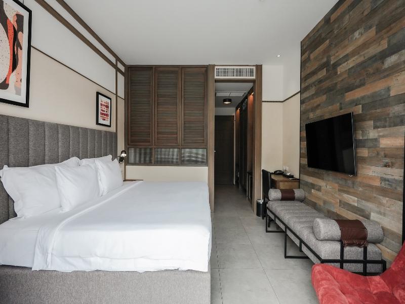 Sugar Marina Resort-CLIFFHANGER-Ao Nang Beach - Oda