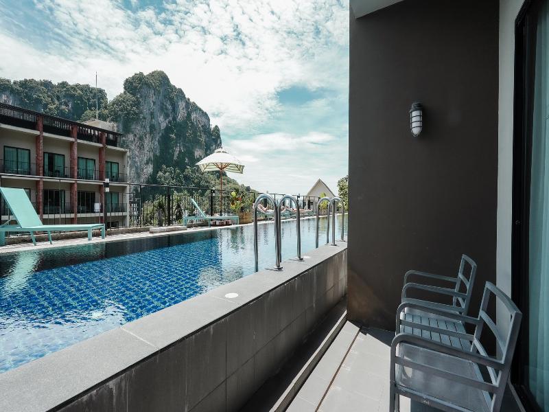 Sugar Marina Resort-CLIFFHANGER-Ao Nang Beach - Oda