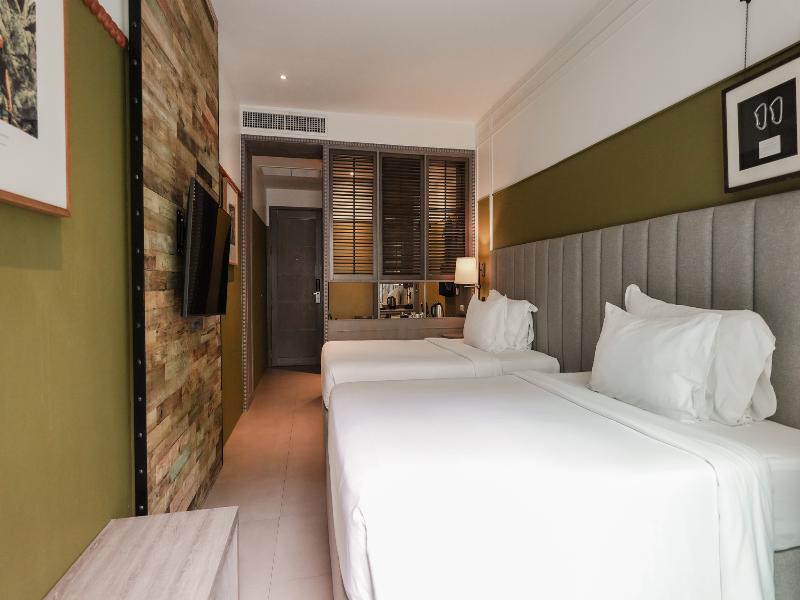 Sugar Marina Resort-CLIFFHANGER-Ao Nang Beach - Oda