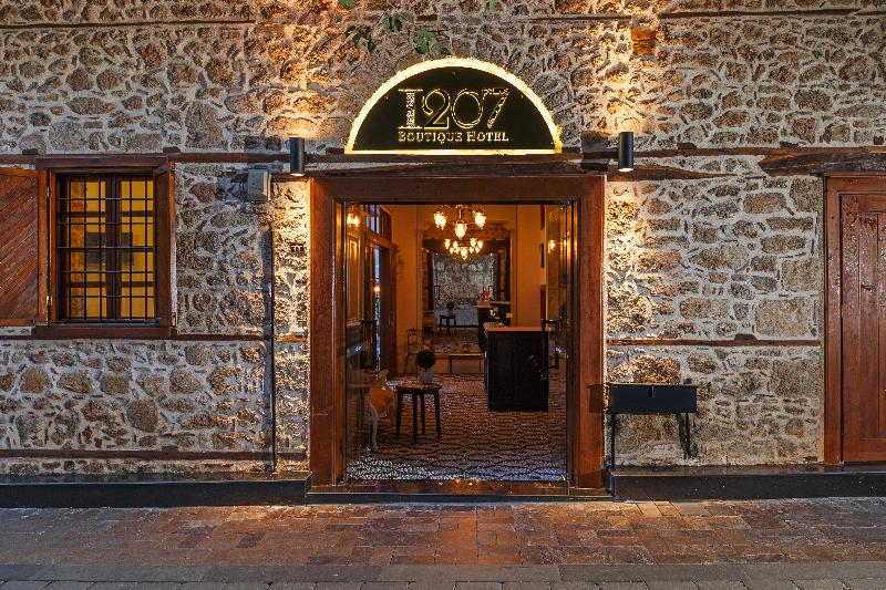 Hotel 1207 Special Class - Lobi