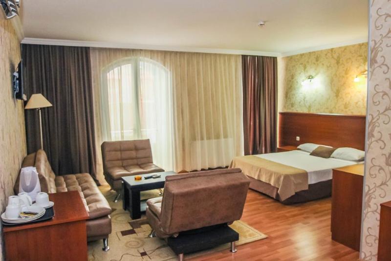 Graphic Hotel Batumi - Oda