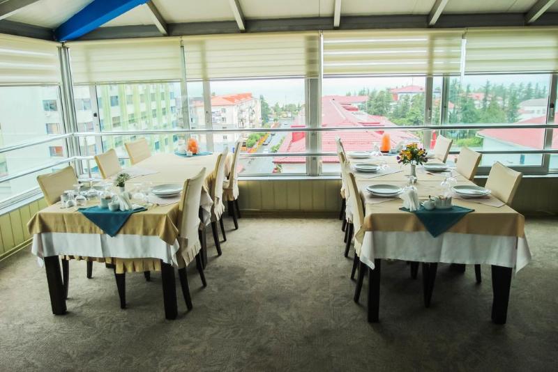 Graphic Hotel Batumi - Restoran