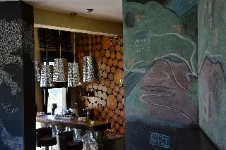 Forest Suites otel fotoğrafı