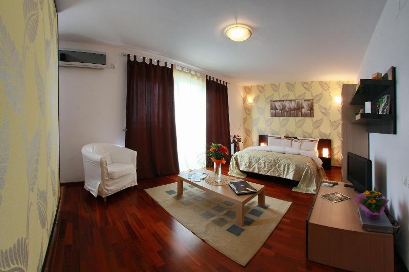 Monte Carlo Palace Suites - Oda