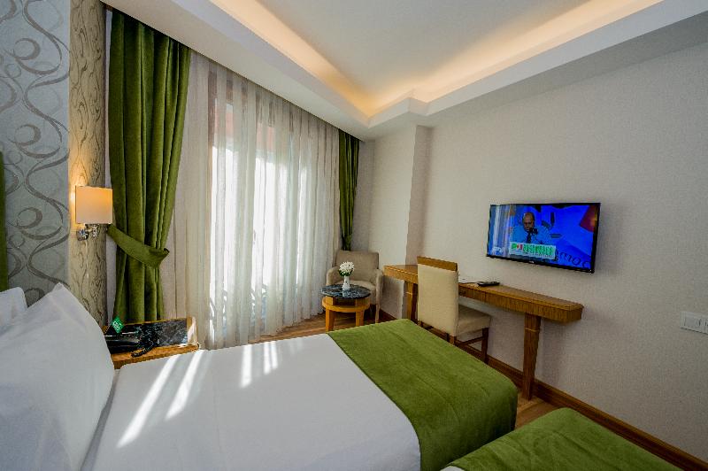 Bizim Otel - Oda