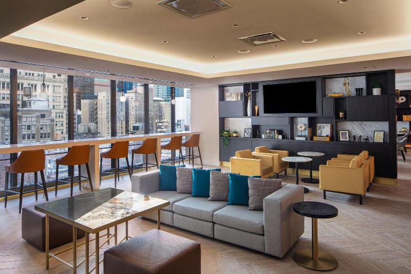 New York Marriott Marquis - Lobi