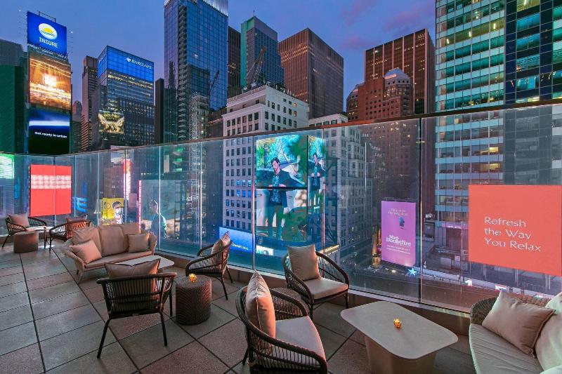 New York Marriott Marquis - Lobi