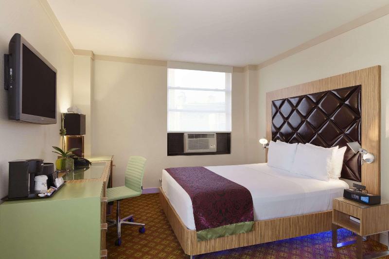 Night Hotel Broadway - Oda