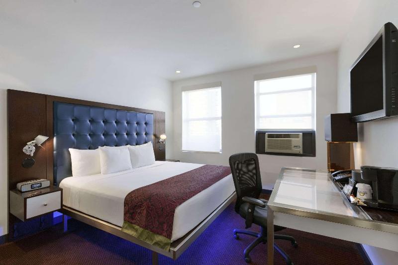 Night Hotel Broadway - Oda