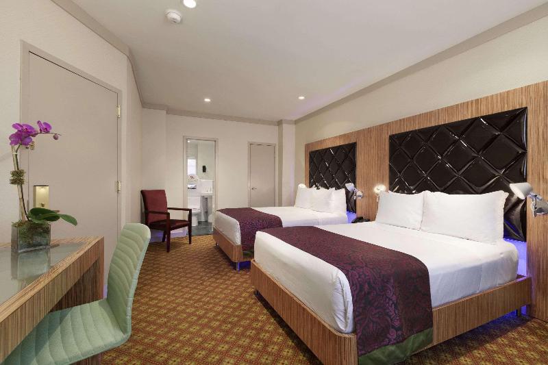 Night Hotel Broadway - Oda