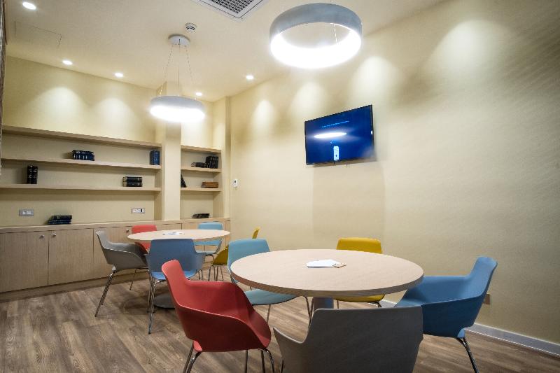 CASUAL KUBIC ATHENS - Toplantı