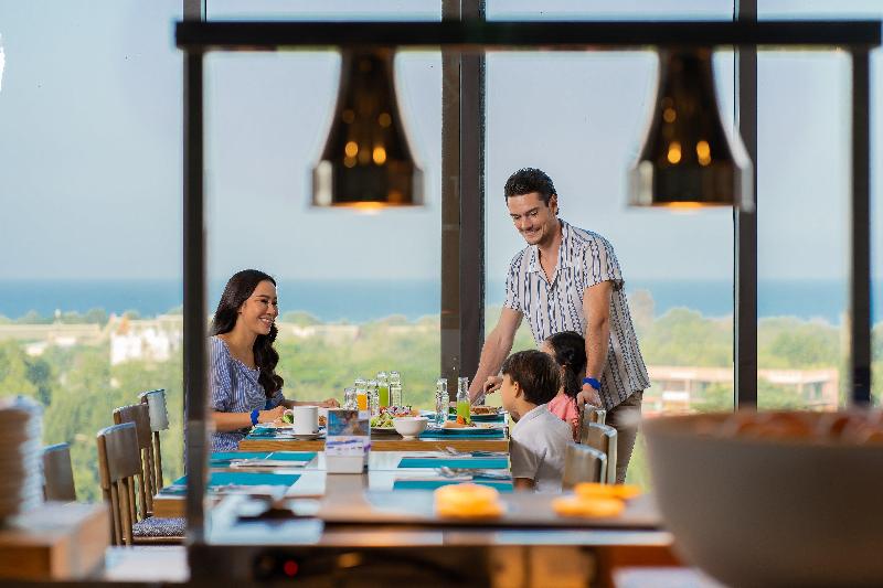 Holiday Inn Resort Vana Nava Hua Hin - Restoran