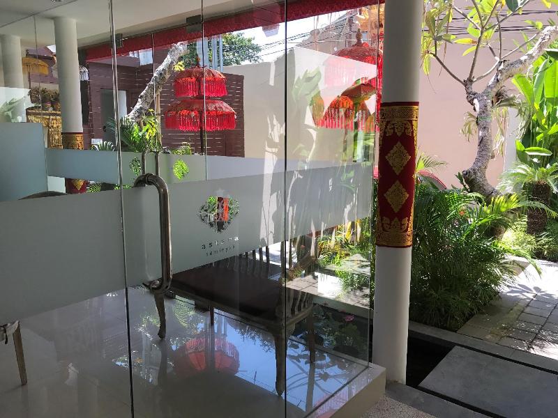 Sithala Villa Seminyak - Lobi