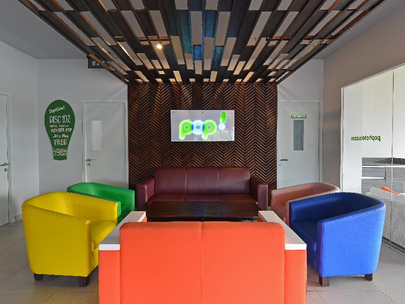 POP! Hotel Banjarmasin - Lobi