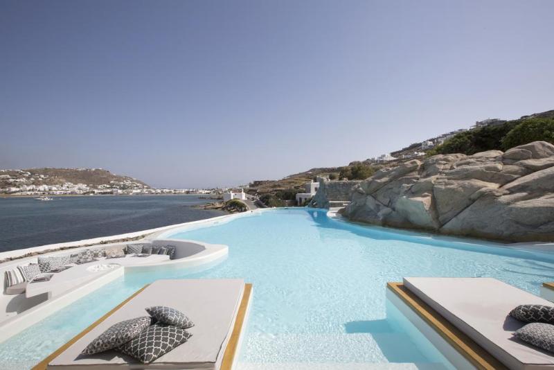 Dreambox Mykonos Suites - Havuz