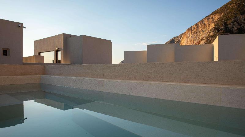 Milos Cove Hotel - Oda