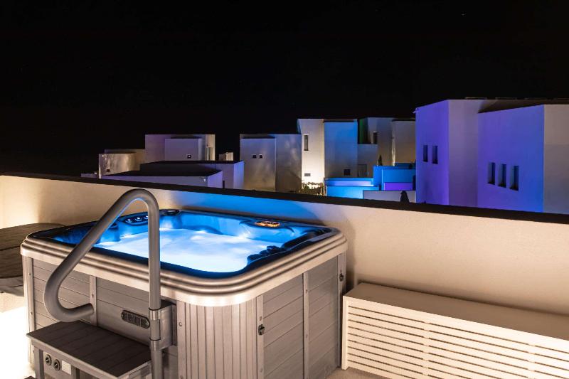 Milos Cove Hotel - Oda