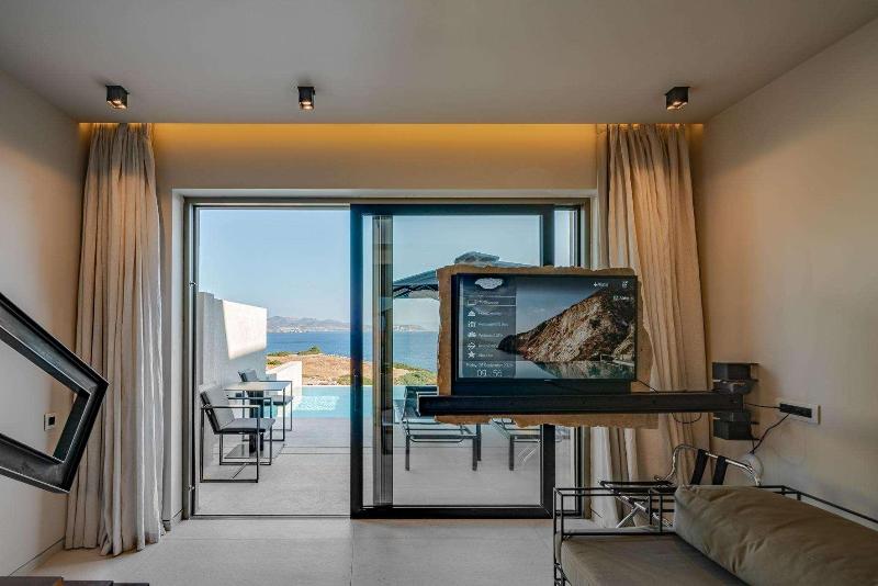 Milos Cove Hotel - Oda