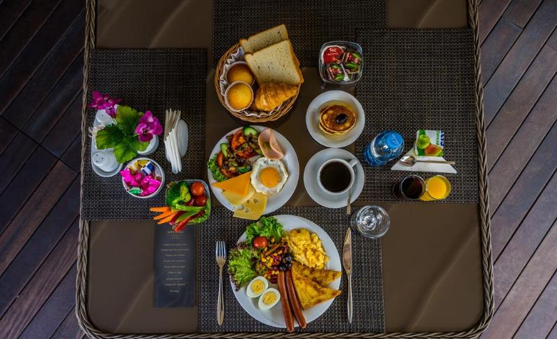 City Avenue - Restoran