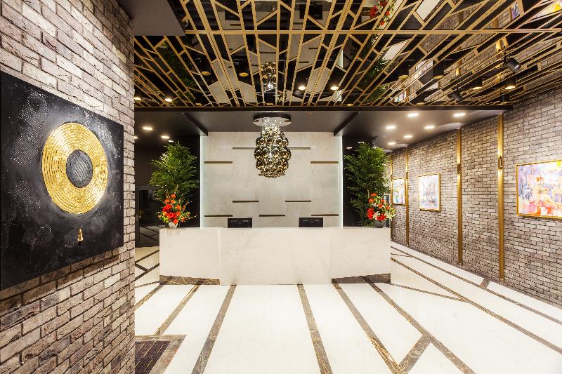 Platinia Hotel - Lobi