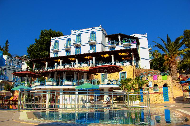 Soothe Hotel - Havuz