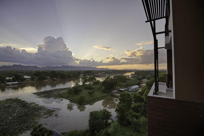 Natee The Riverfront Hotel Kanchanaburi - Genel