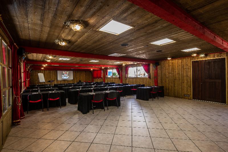 Hôtel Cap Pirate - Toplantı