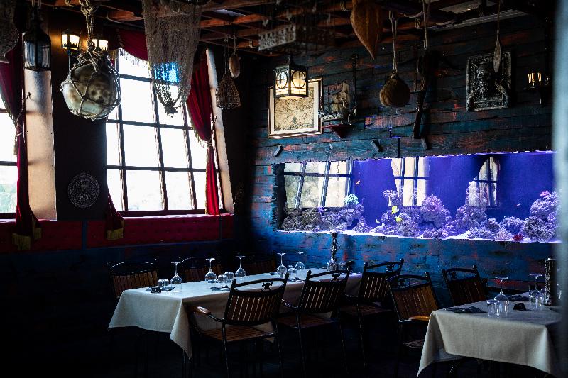Hôtel Cap Pirate - Restoran