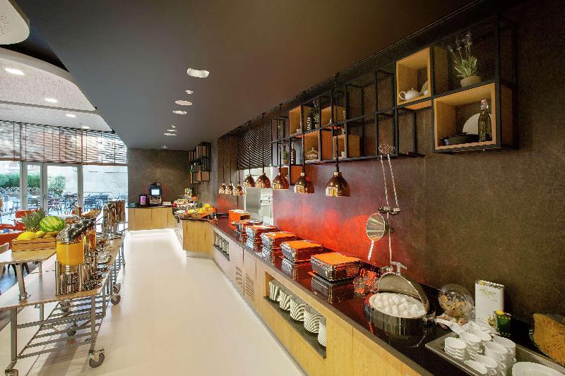 Hilton Garden Inn Tirana, Albania - Restoran
