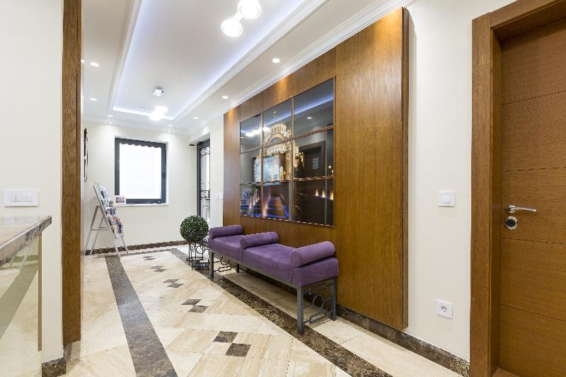 Prime Hotel - Lobi