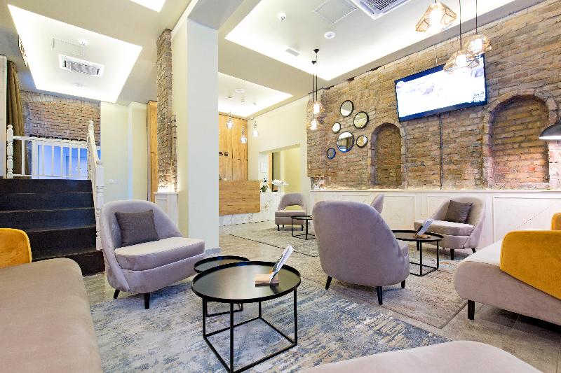 Marquise Hotel - Lobi