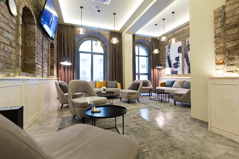 Marquise Hotel - Lobi