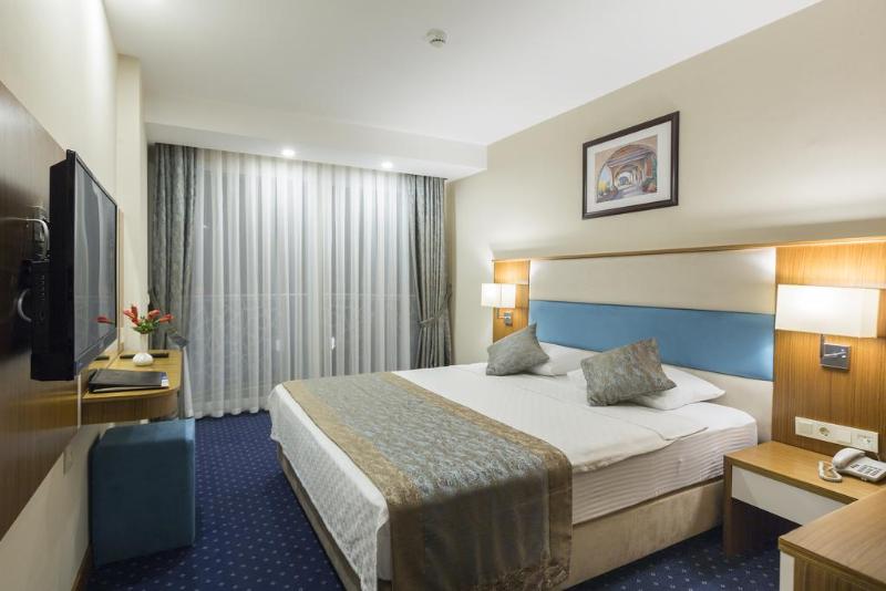 Marpessa Blue Beach Hotel - Oda