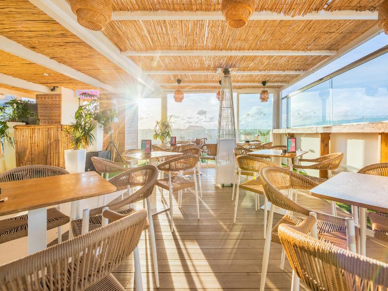 Bristol Sunset Beach - Restoran