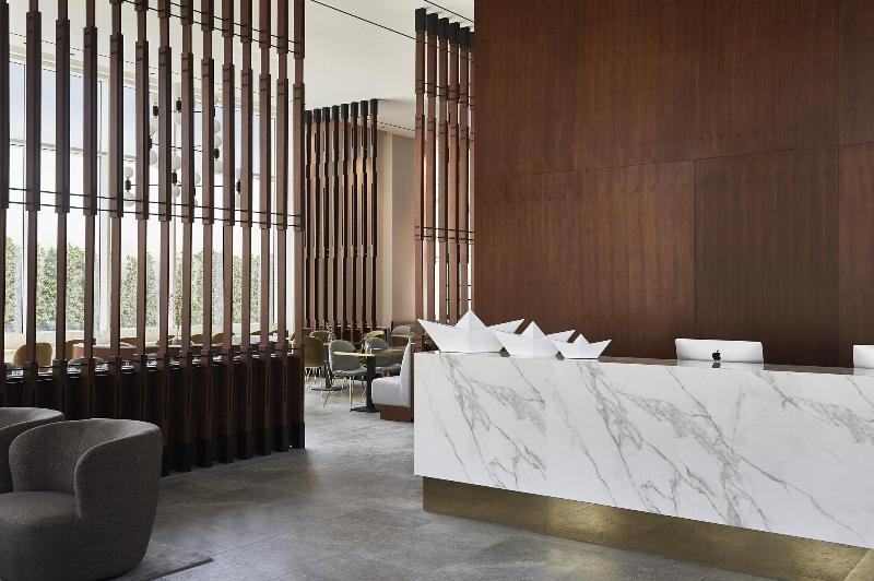 Form Hotel Dubai - Lobi