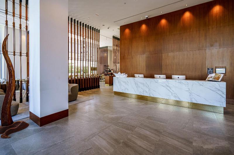 Form Hotel Dubai - Lobi