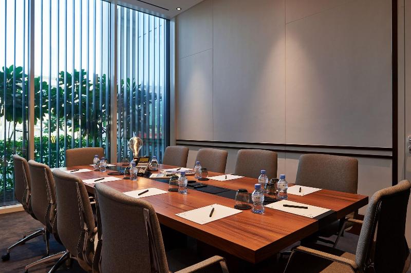 Form Hotel Dubai - Toplantı