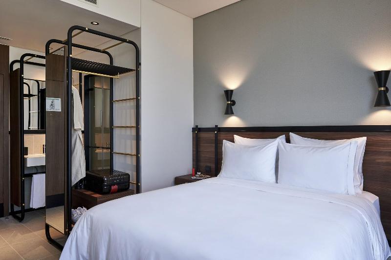 Form Hotel Dubai - Oda