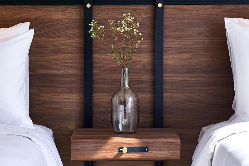 Form Hotel Dubai - Oda