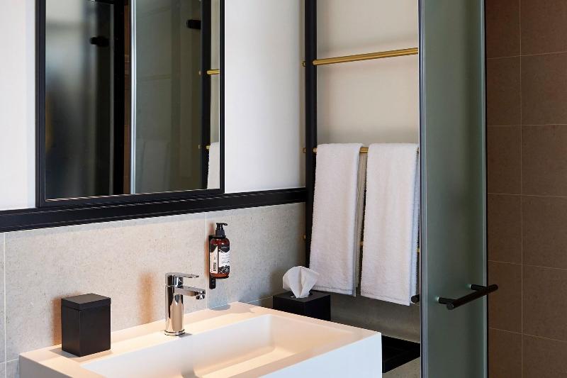Form Hotel Dubai - Oda
