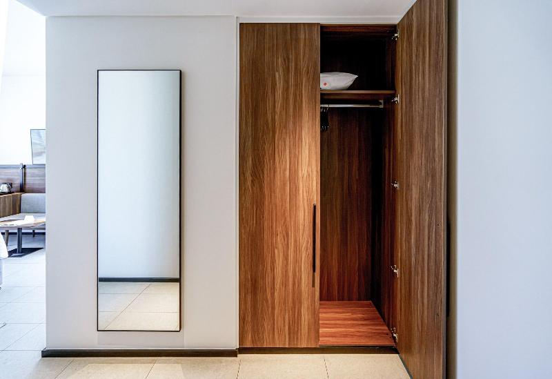 Form Hotel Dubai - Oda