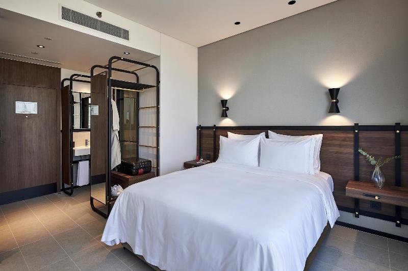 Form Hotel Dubai - Oda