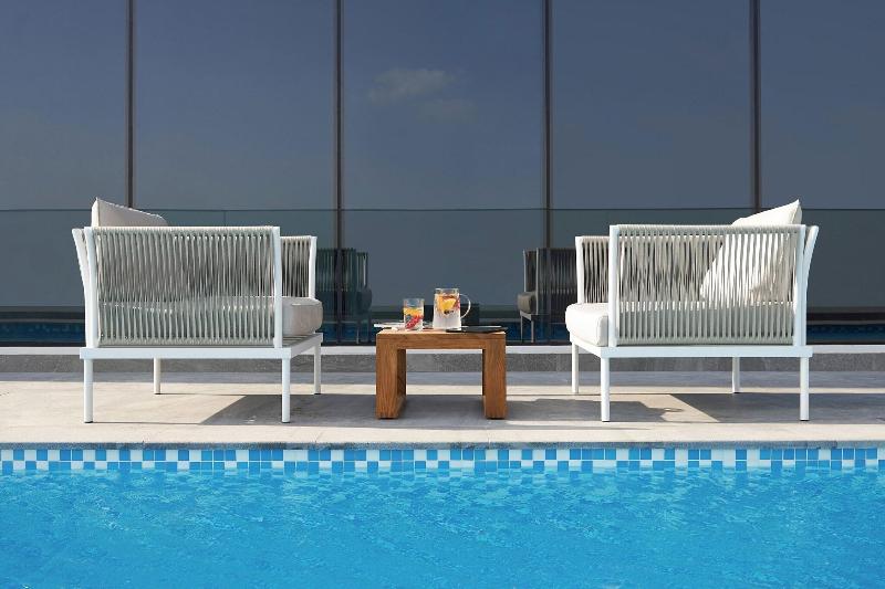 Form Hotel Dubai - Havuz