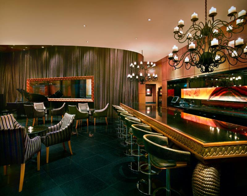 Grand Hyatt Residence - Bar
