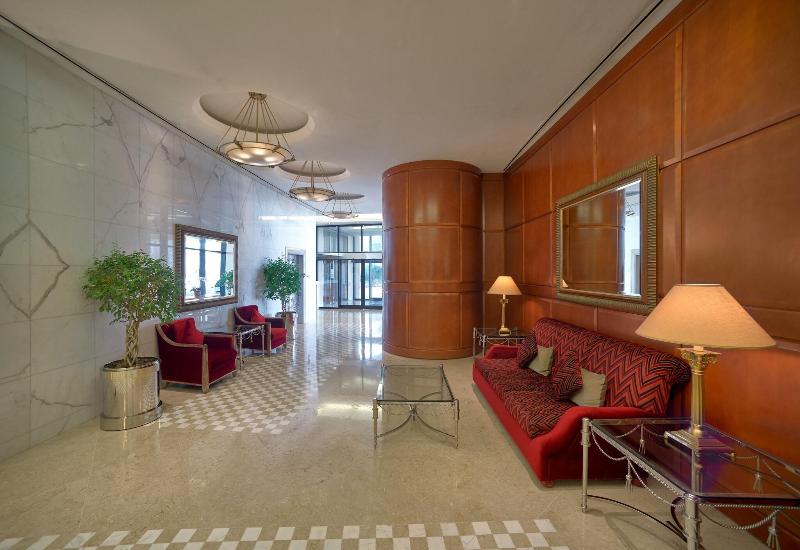 Grand Hyatt Residence - Lobi